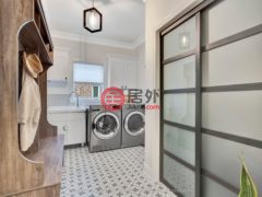 加拿大安大略省滑铁卢的独栋别墅，715 Cedar Bend，编号76857262