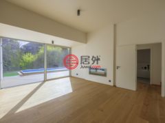 居外网在售捷克3卧2卫的公寓总占地332平方米CZK 39,784,500